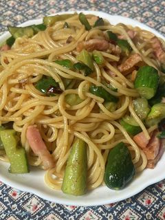 スパゲティ・キュウリとベーコンの中華炒め-レシピのメイン写真
