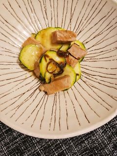 マグロとズッキーニの和え物-レシピのメイン写真