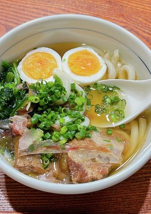 簡単！　沖縄ソーキそば風　味わいうどん-レシピのメイン写真