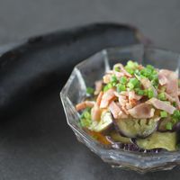 基本からアレンジまで！思わずつくりたくなる「なすのおひたし」の