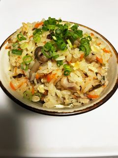 うどん出汁の残りで炊き込みご飯-レシピのメイン写真