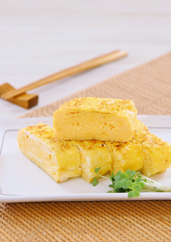 あま酒で作るふわふわ卵焼き(厚焼き玉子)-レシピのメイン写真