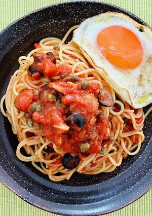 娼婦風パスタ（スパゲティプッタネスカ）-レシピのメイン写真