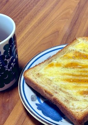 ハニーマヨネーズチーズトースト-レシピのメイン写真