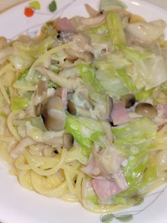 帆立キャベツしめじハムのクリームパスタ-レシピのメイン写真