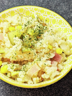 きゅうりとコーンの夏野菜の炊き込みご飯-レシピのメイン写真
