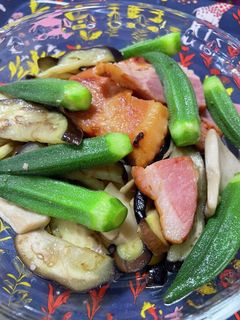 夏野菜とベーコンの炒め物-レシピのメイン写真