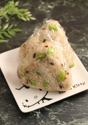 再現！ローソン☆枝豆と塩昆布おにぎり-レシピのメイン写真