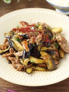 シンプルが旨い【ナス豚オイスター炒め】-レシピのメイン写真