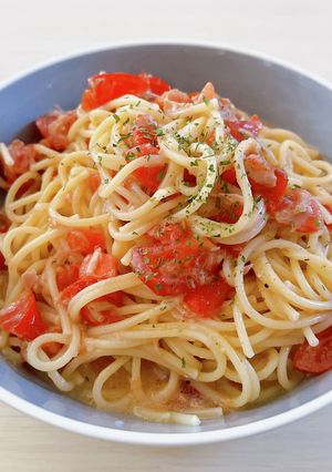 夏に食べたい！トマトとツナの冷製パスタ-レシピのメイン写真