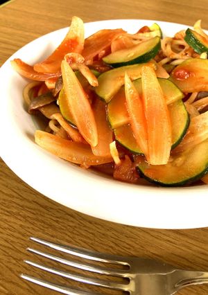 男の料理★ズッキーニたっぷりの夏パスタ-レシピのメイン写真