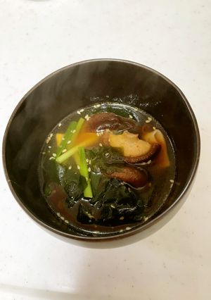 超簡単!キムチわかめスープ-レシピのメイン写真