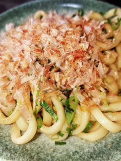 材料3つ。簡単焼きうどん-レシピのメイン写真