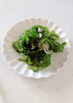 胡麻香る♪しらすと塩昆布の無限ピーマン-レシピのメイン写真