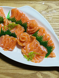 サーモンの刺身-レシピのメイン写真