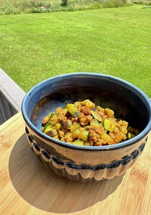 夏野菜と豚挽肉のスタミナ・カレー味-レシピのメイン写真