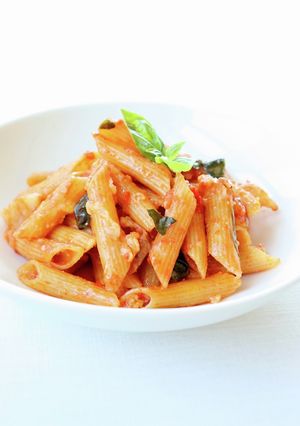 簡単【Bistroでペンネ・ポモドーロ】-レシピのメイン写真