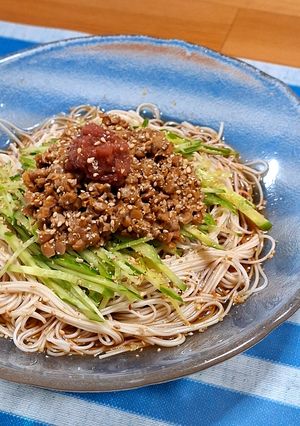 火を使わずに簡単♪梅納豆そうめん-レシピのメイン写真