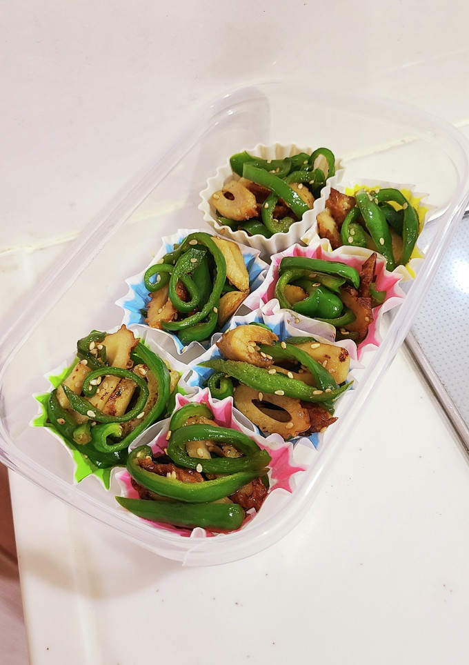 簡単！お弁当にも！ピーマンとちくわ炒め-レシピのメイン写真