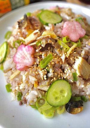 薬味たっぷり♪ポン酢で簡単塩サバ混ぜ寿司-レシピのメイン写真
