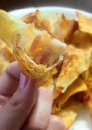 ﾍﾞｰｺﾝﾁｰｽﾞ焼き上げワンタン　-レシピのメイン写真