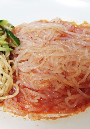 超簡単!しらたきでビビン麺(タレも作るよ-レシピのメイン写真