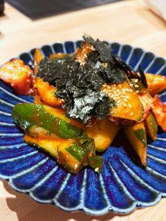 簡単!ピリ辛!タコと胡瓜のシラチャ和え-レシピのメイン写真