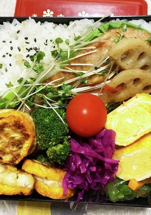 7/16 ﾖｯﾁｬﾝ☆減塩鮭ムニエル弁当-レシピのメイン写真