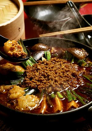 本格四川！痺れる辛さの麻婆もつ鍋-レシピのメイン写真