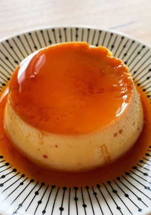 フライパンで作るかためのプリン-レシピのメイン写真