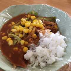 รูปของ パッククッキング：ツナコーントマトカレー