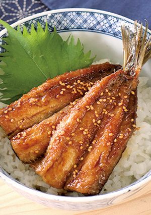 煮物だし┃ご飯がすすむ♪いわしの蒲焼丼-レシピのメイン写真