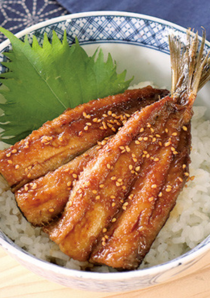 煮物だし┃ご飯がすすむ♪いわしの蒲焼丼-レシピのメイン写真