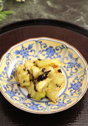 簡単！焼き茄子のピリ辛昆布和え-レシピのメイン写真