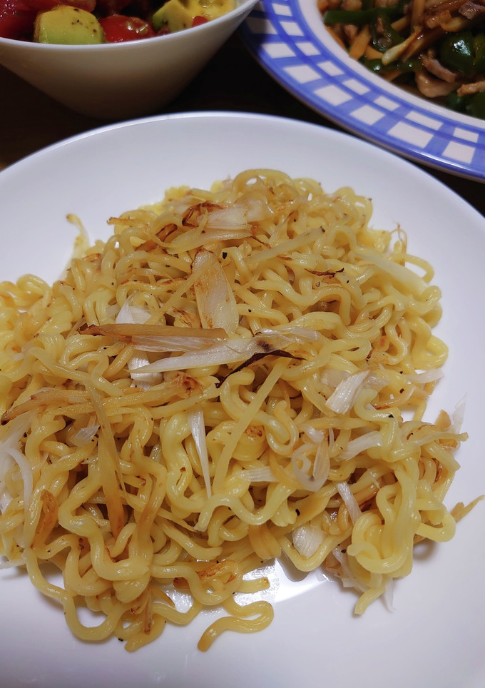 生姜と長ねぎのシンプル塩焼きそば(^^๓-レシピのメイン写真