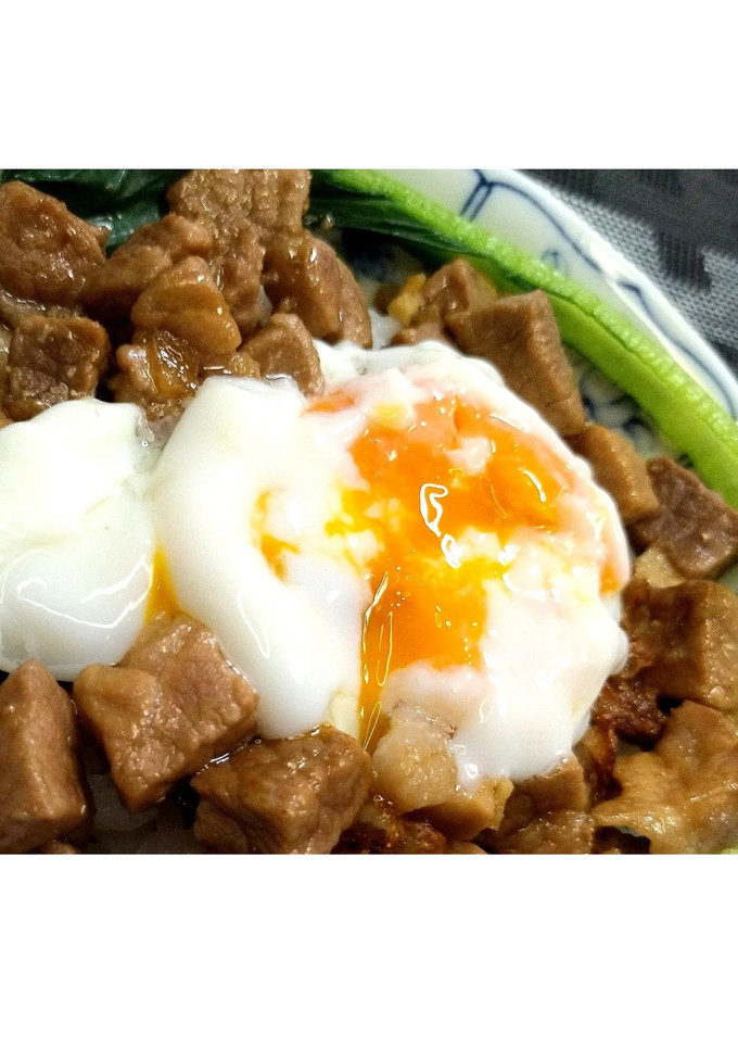 豚塊肉でガッツリ！温玉豚塊丼★動画あり★-レシピのメイン写真