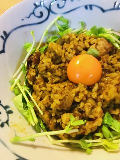 二日目カレー●カレー炒めで自由軒風?!-レシピのメイン写真