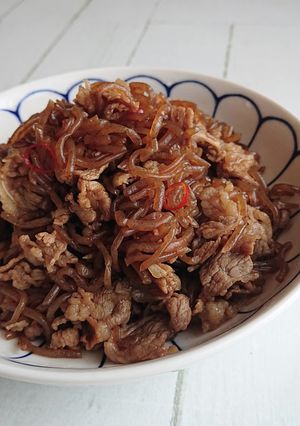 糸こんにゃくと牛肉の甘辛ピリ辛-レシピのメイン写真
