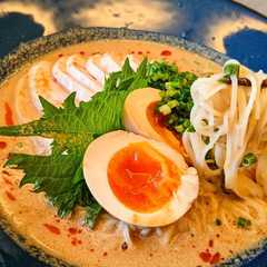 รูปของ 濃厚鶏出汁冷やし坦々そうめん