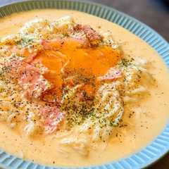 รูปของ ３分で絶品　冷やしカルボナーラそうめん
