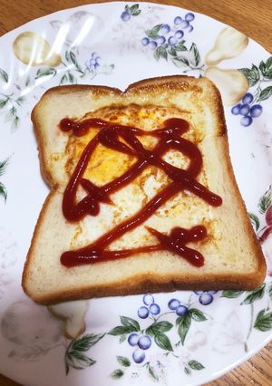 うちのフライパンタマゴ食パン-レシピのメイン写真