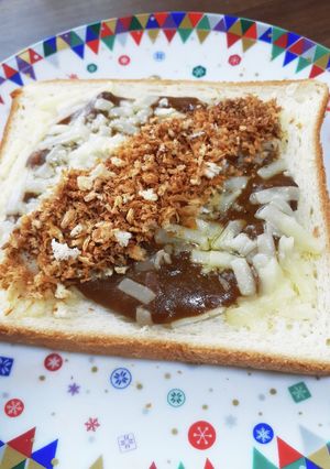 残りカレーで♪さっくさく☆カレートースト-レシピのメイン写真