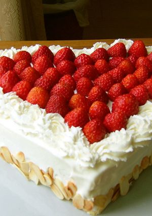 【ハート＊いちごケーキ】-レシピのメイン写真