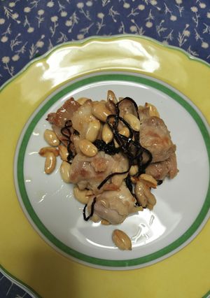 鶏もも肉とピーナッツの塩昆布炒め-レシピのメイン写真
