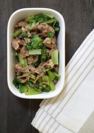 豚肉と小松菜のにんにく醤油和え-レシピのメイン写真