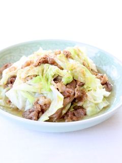 食感いい【牛肉とキャベツのオイスター炒め-レシピのメイン写真