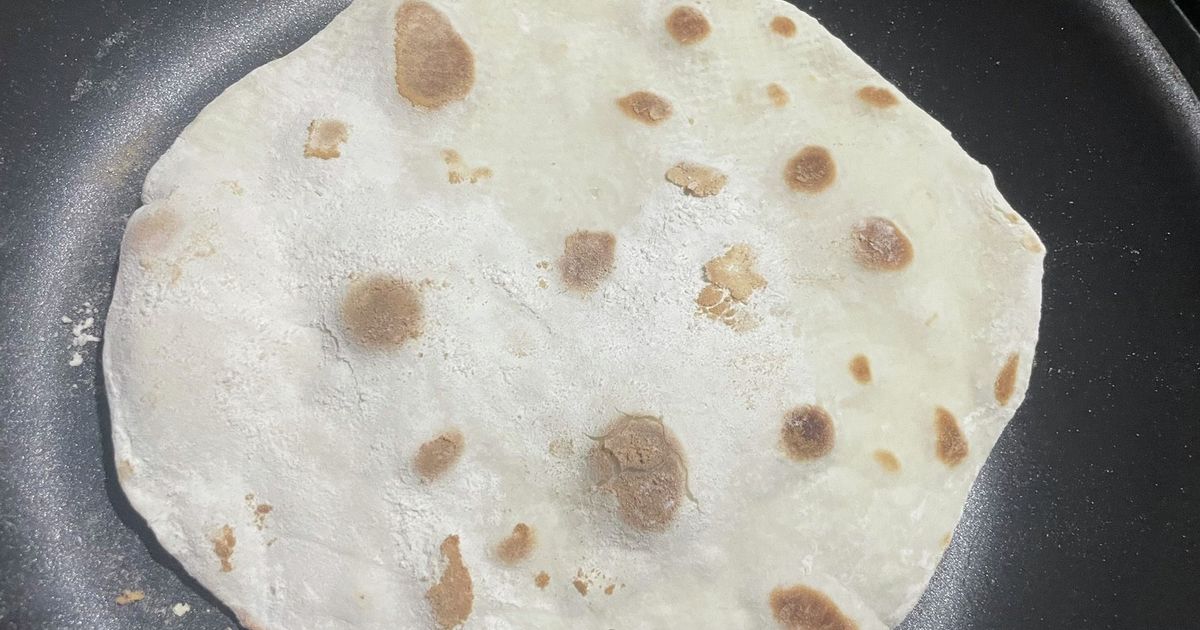 ★オーダー　ブリトーページ トルティーヤ/ブリトーの生地 by tacci's 【クックパッド】 簡単