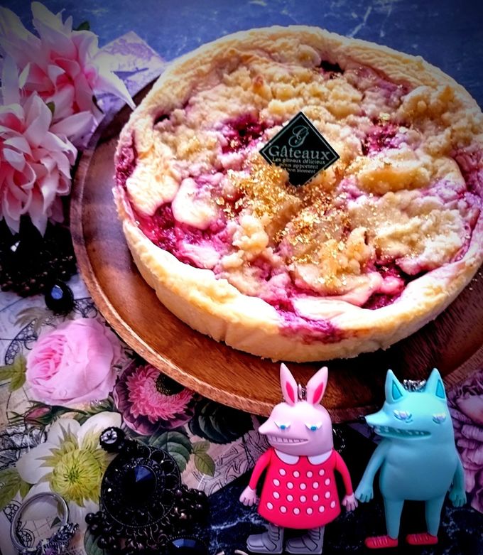 いちごジャム入りクランブルチーズケーキ-レシピのメイン写真