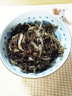 糸こんにゃくとゴボウのきんぴら-レシピのメイン写真