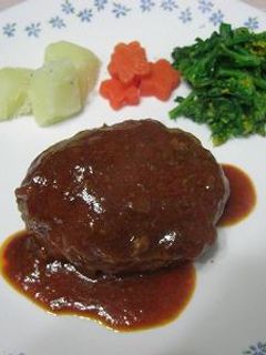 ふっくら柔らかジューシー煮込みハンバーグ-レシピのメイン写真